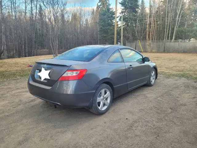 2010 Honda Civic LX 2 Dr Coupe in Cars & Trucks in Prince George - Image 2