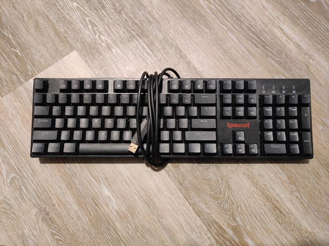 Redragon K582 RGB keyboard - Red switches in Mice, Keyboards & Webcams in Ottawa