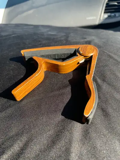 Guitar Capos X 4 5$ each, View more