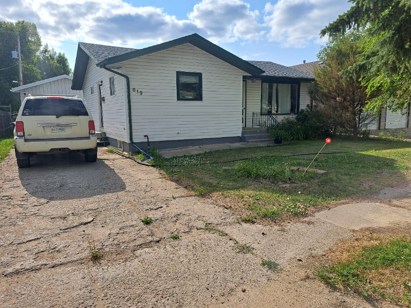 House for rent in humboldt Long Term Rentals Saskatoon Kijiji