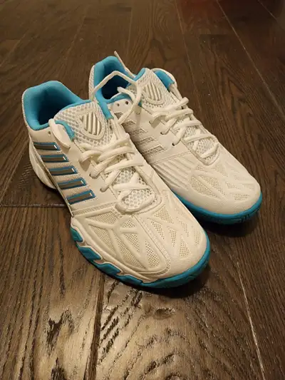 Brand new Women's K-Swiss Tennis shoes size 6, View more