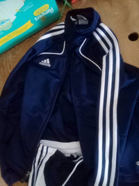 Adidas soccer track suit teen/unisex
