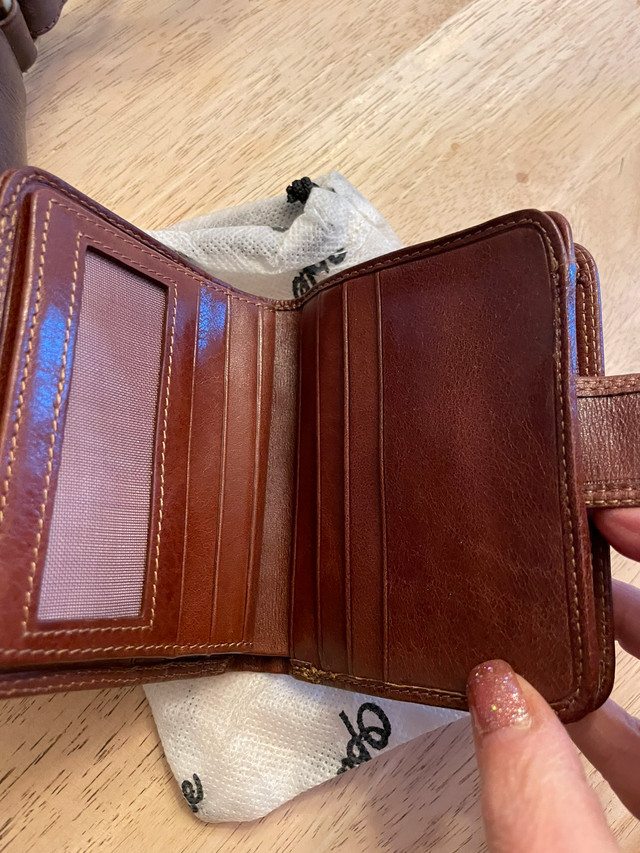 Authentic Opale purse and matching wallet never used in Women's - Bags & Wallets in Grande Prairie - Image 3