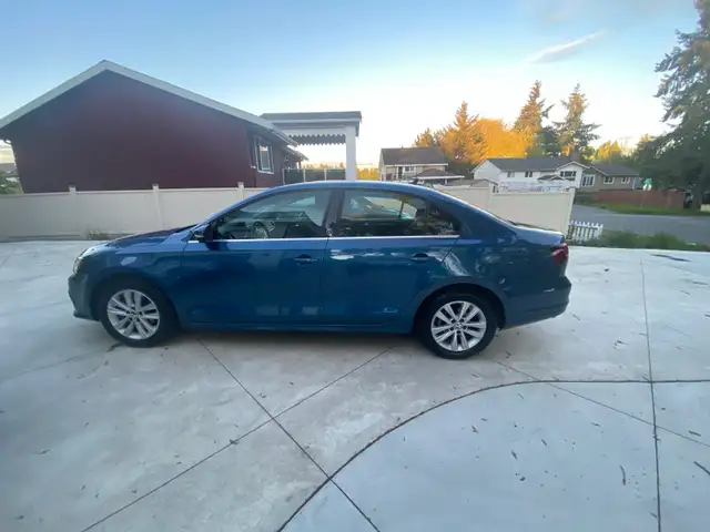 Jetta, 2017475022872522926080