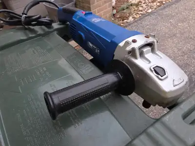 For sale a used but in good overall working, a Simoniz 7" Right Angle Polisher/Grinder Corded Hand H...