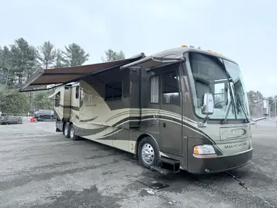 Motorisé Classe A Newmar Mountaine Air 2006 4308 4 Extensions Pusher Diesel 400HP 109 800KM Transmis...