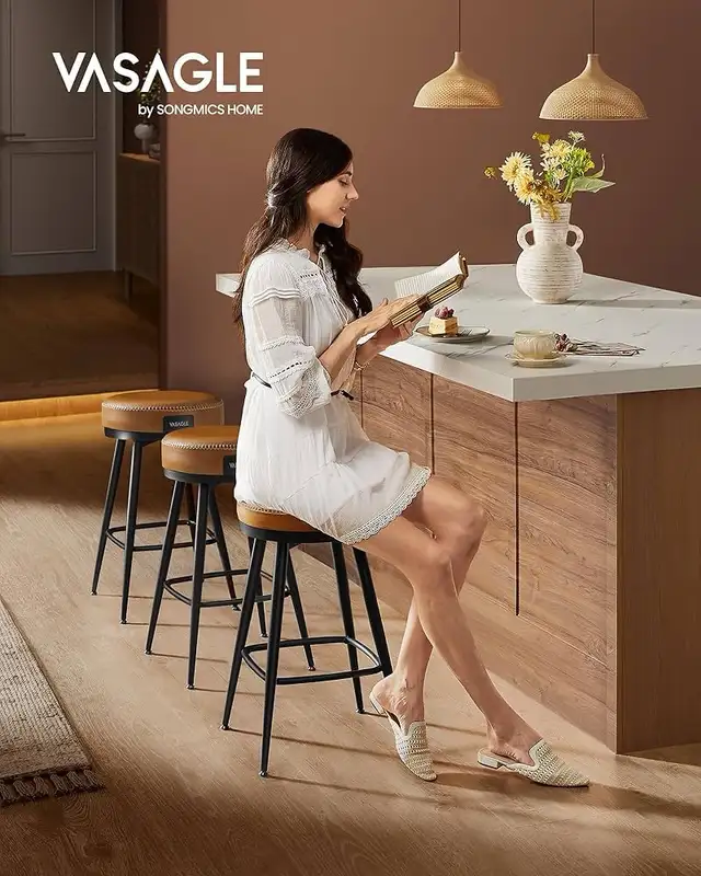 360° Swivel Bar Stool Kitchen Island Stools Faux Leather with St in Chairs & Recliners in Markham / York Region - Image 4