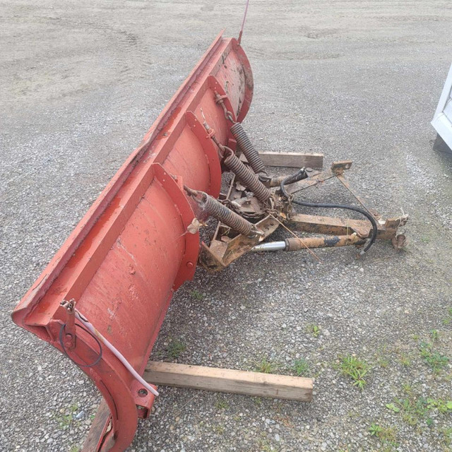 Western Truck Plow Beat The Snow in Heavy Equipment Parts & Accessories in St. Catharines - Image 2