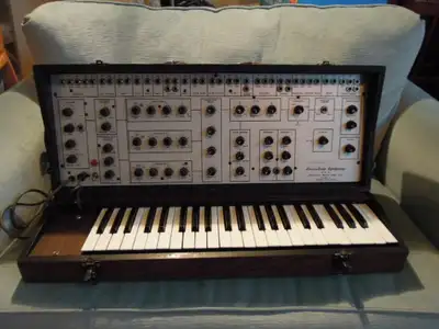 EML101 Semi Modular Synthesizer, View more