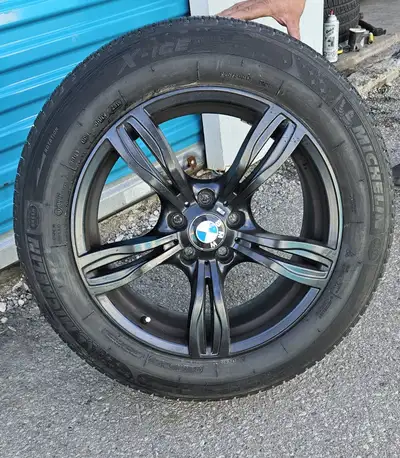 4 bmw X3 rims 225/60/18 MICHELIN x ice WINTER tires 80% tread left ,,very good condition off 2020 bm...