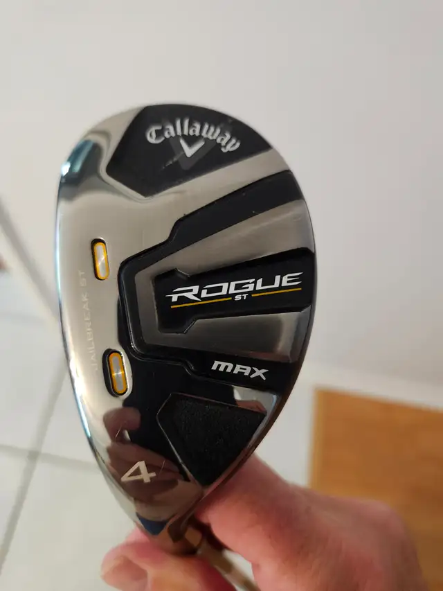 Men's Left-hand Callaway Hybrid in Golf in Belleville - Image 3
