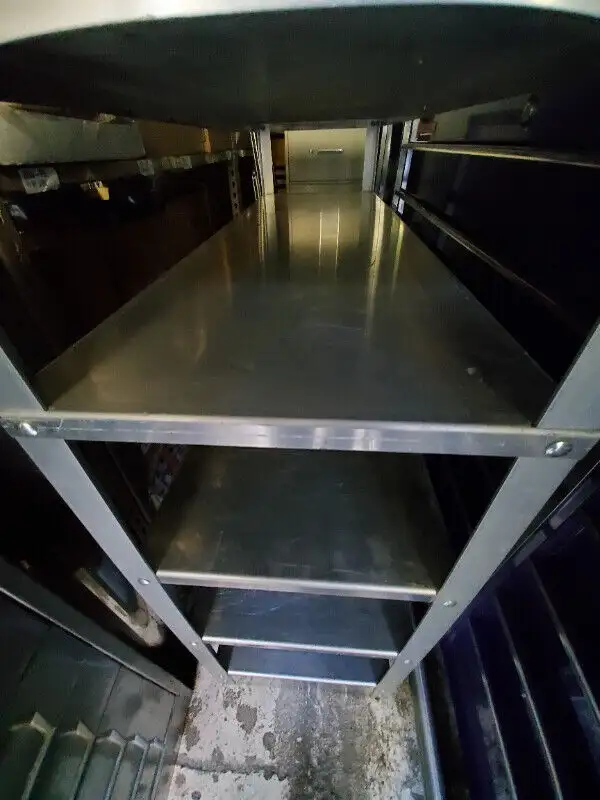 5 Shelves Aluminium Shelve Or Work Table With Storage Shelves in Bookcases & Shelving Units in Windsor Region - Image 6