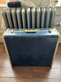 Vintage hard suitcase 