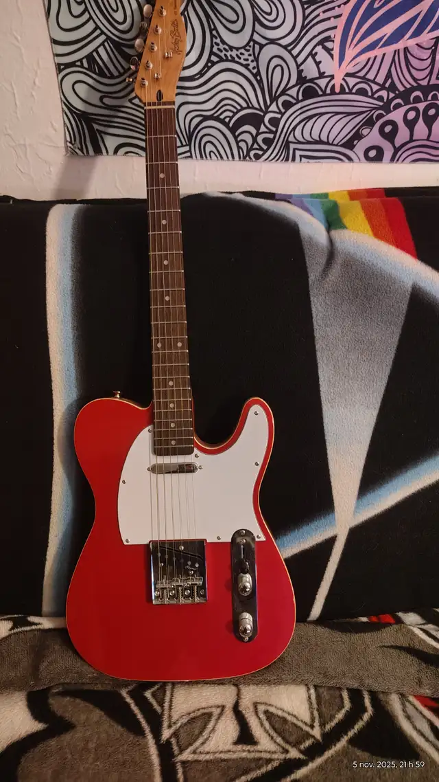 telecaster harley benton te62 DB de luxe in Guitars in Sherbrooke - Image 4