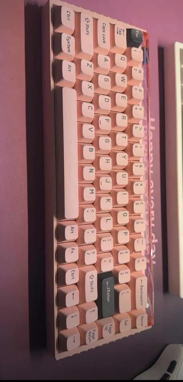Moving sale – gaming setup & accessories in Desktop Computers in Richmond - Image 10