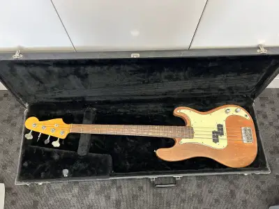 Vintage 1963 Fender Precision Bass, View more