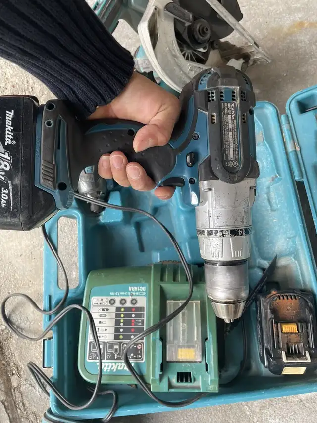 4 Piece Makita cordless Tool set in Power Tools in Mississauga / Peel Region - Image 10