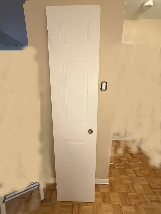 Porte 18" x 80" pendure gauche ~ Door 18" x 80" left hand hinge in Windows, Doors & Trim in Longueuil / South Shore - Image 3