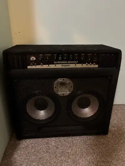 Behringer bass combo, View more