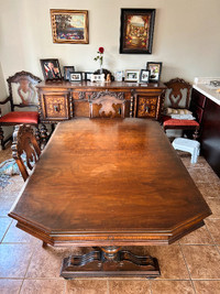 Antique Dining Room Set