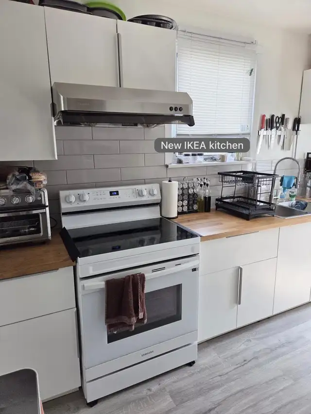 3 Bedroom House for Rent Garden City West Kildonan Huge Garage