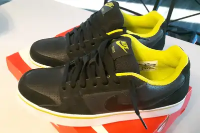 NIKE RUCKUS SHOES sz10, View more