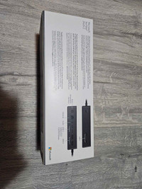 Microsoft Surface Dock 2