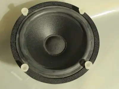 Vifa P13WH-02-06 5.25" driver mid woofer pair, View more