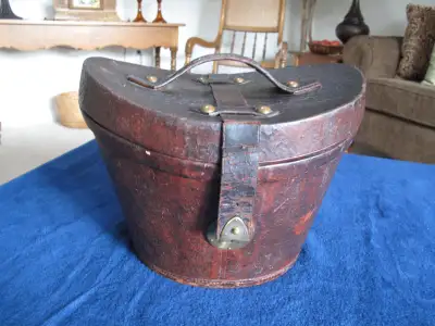 ANTIQUE VINTAGE LEATHER TOP-HAT BOX, View more