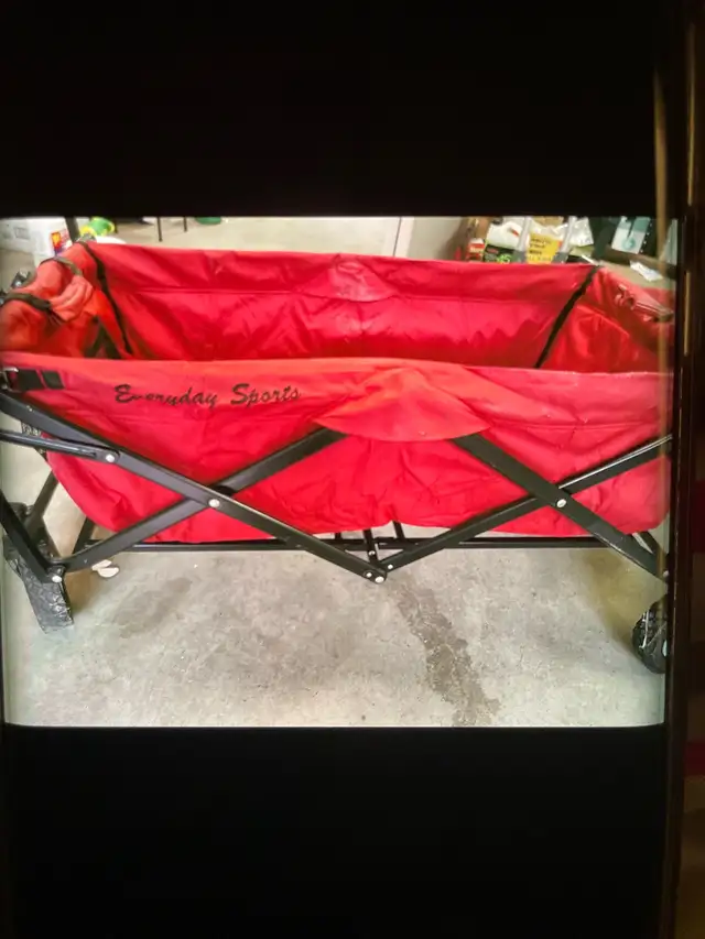 Folding Wagon536186028221409282