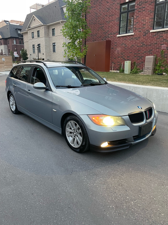 BMW 325XI Wagon Touring in Cars & Trucks in Mississauga / Peel Region - Image 4