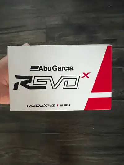 Abu Garcia Revo3 X Spinning Reel 40 Size, View more