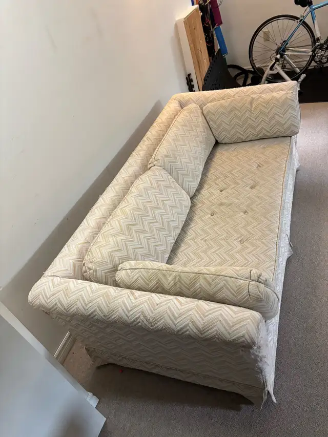 Hide-a- Bed Sofa FREE in Couches & Futons in Kingston - Image 3