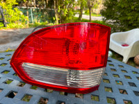 2005-2007 Honda Odyssey Tail Light Passenger Side