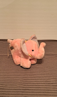 VINTAGE 1984 Amtoy Windup Musical Elephant (Baby Soft touch)