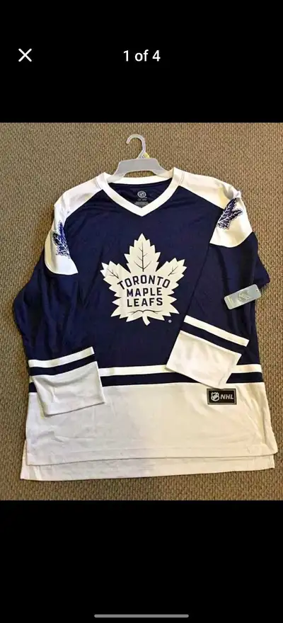 Mitch Marner Hockey Jersey Toronto Maple Leafs Jersey size L, View more
