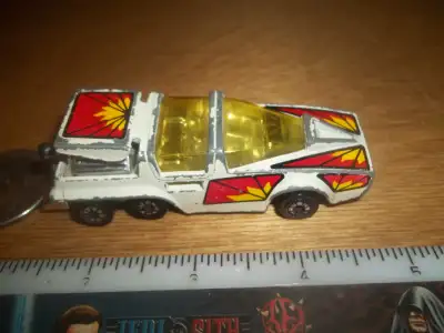 514-247-8483-communiqué CPG Prod Corp,1980 Kenner Prod, Fast 111s (Saturn Seeker" Custom hot rod, wh...