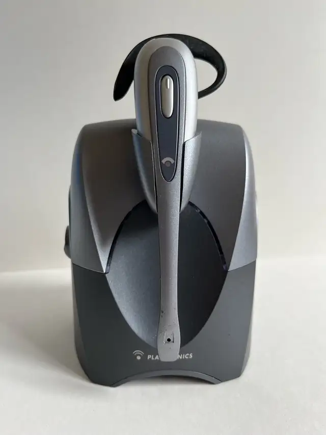 Wireless Headset for Corded Phone in Headphones in Delta/Surrey/Langley - Image 2