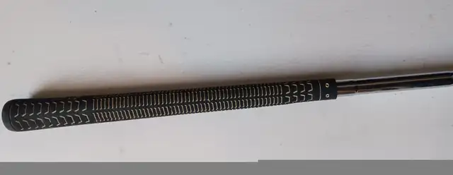 Left handed Spalding Epic 4 Iron CA$10 in Golf in Gatineau - Image 5