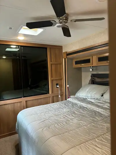 2018, 39 foot Coachman Catalina located on large premium seasonal lot at Pye’s Landing, Clearwater B...