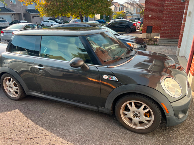 2012 Mini Cooper S, great winter car in Cars & Trucks in Ottawa
