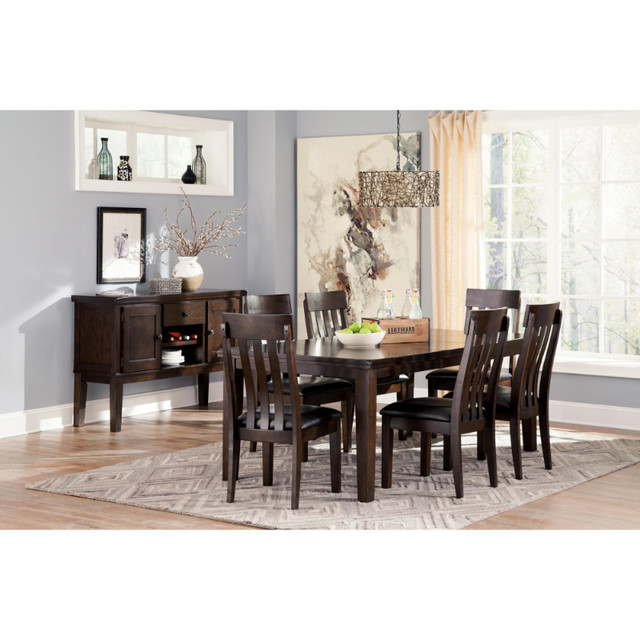 Brand New 7-Piece Rectangular Dining Room Table in Dining Tables & Sets in Cambridge - Image 4