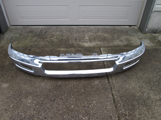 FRONT / REAR BUMPERS in Auto Body Parts in London - Image 3