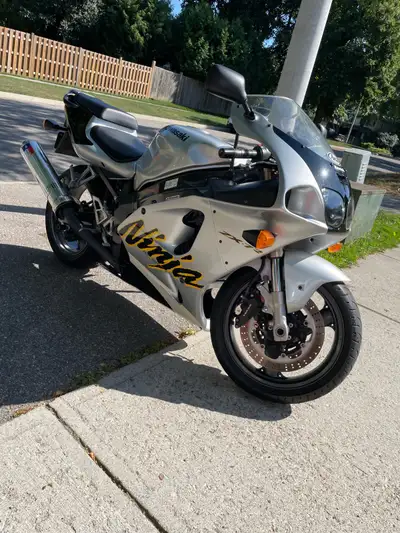 kawasaki zx7 in Motorcycles in Canada | Kijiji Marketplaces