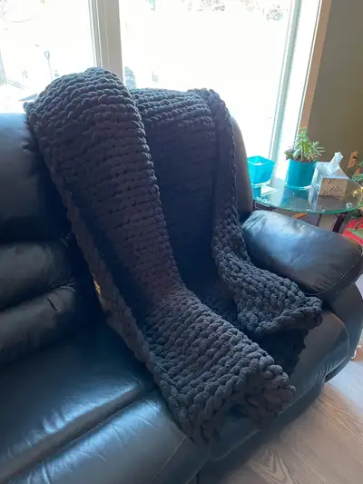 chunky knit blankets, View more
