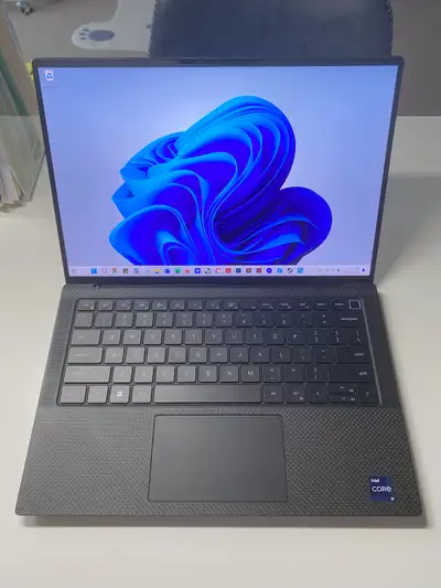 [Price Negotiable] Dell Precision 5470, 14 in – i9/32GB/1TB SSD, View more