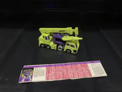 Transformers G1 Hook, Original Vintage 1985 Devastator Constructicon Missing his gun, left leg is br...