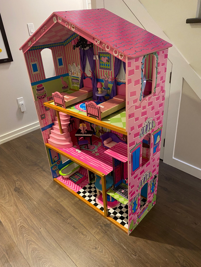 Kid Kraft Doll House with Furniture in Toys & Games in City of Toronto - Image 3