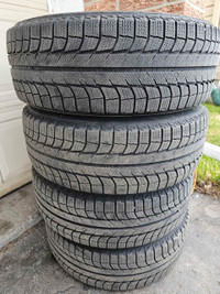 Michelin Latitude X ICE Winter Tires 235 65 17 Almost New 10/32