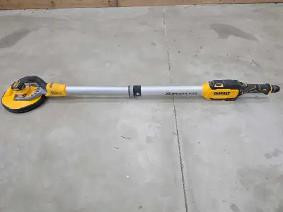 DeWalt drywall sander (DCE800)- barely used, View more